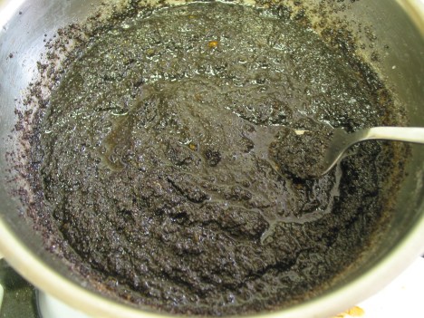 poppyseeds cooking in syrup