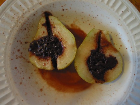 microwaved pear with chocolate