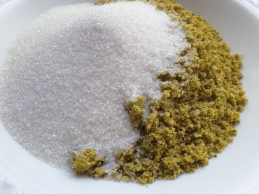 ground pistachios and sugar